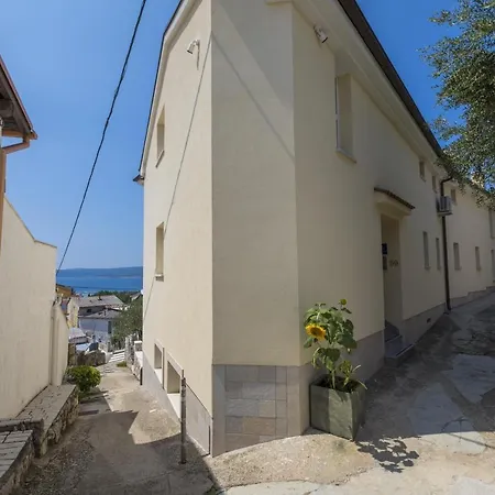5367b Apartment Selce